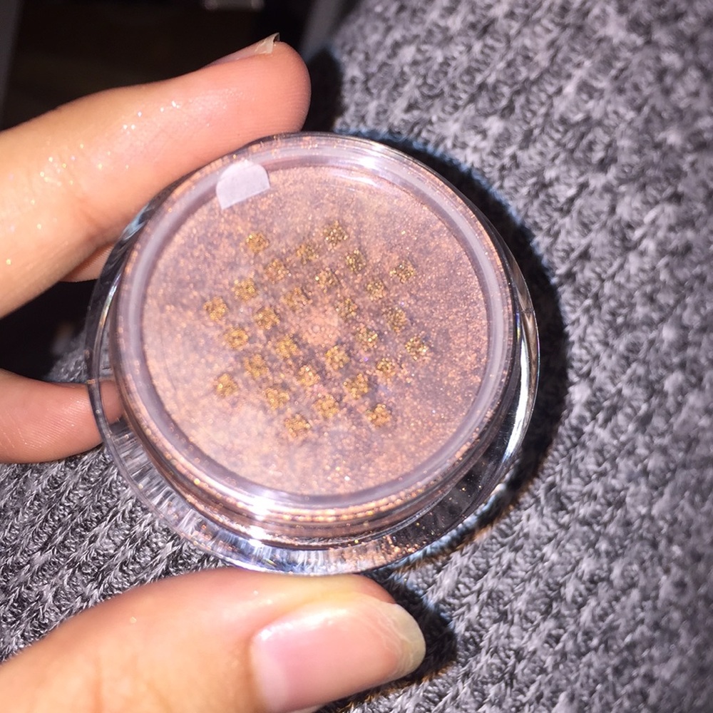Metallicshadow - Picture 5 of 5